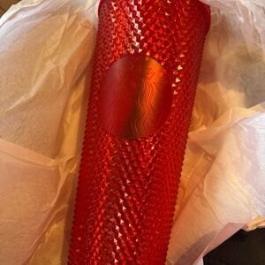 Starbucks Radiant Red Tumbler has r on side cup see pics large tumbler new